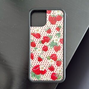 wildflower iphone 13 case